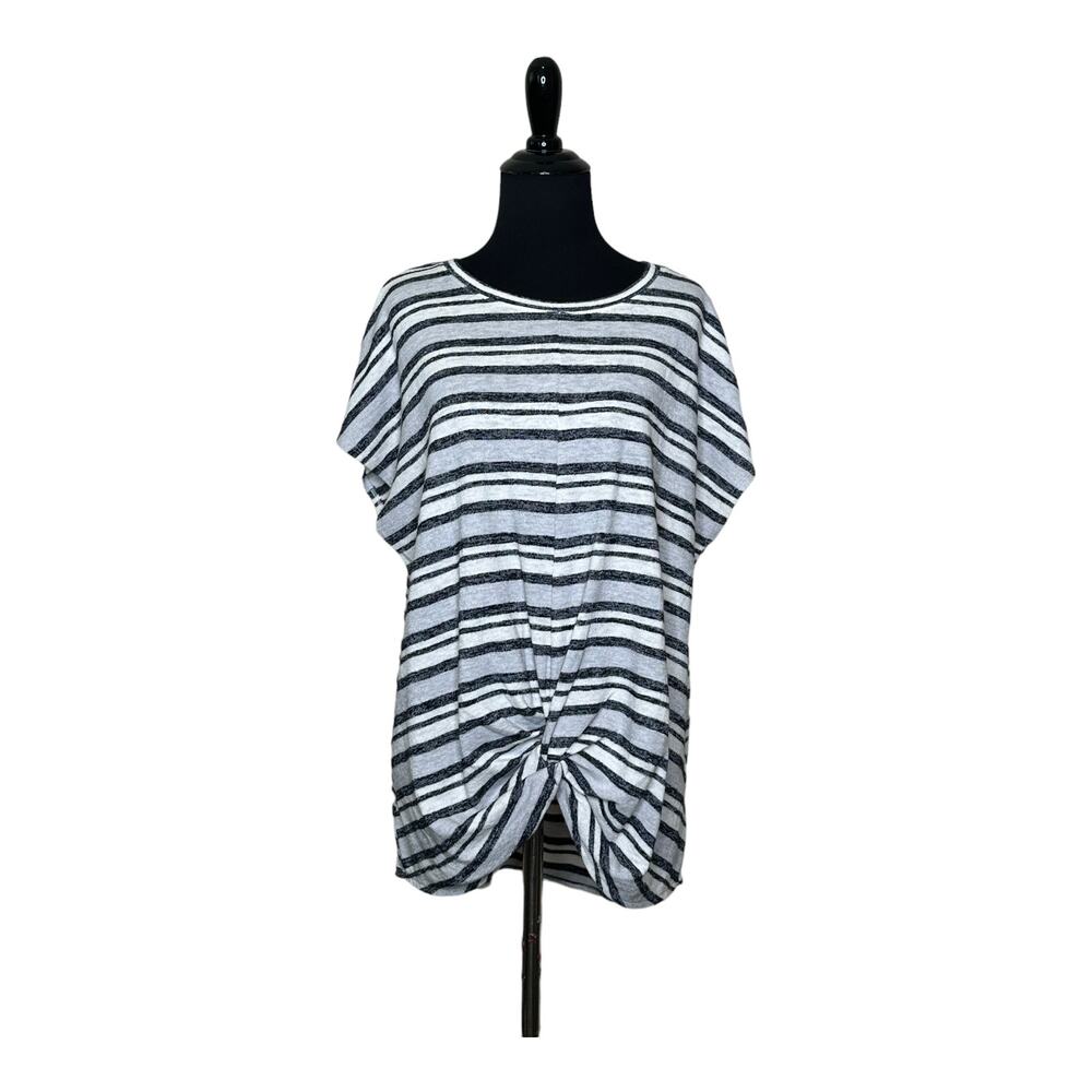 Lou Gray white gray stripes cap sleeves front knot hi low top size Large